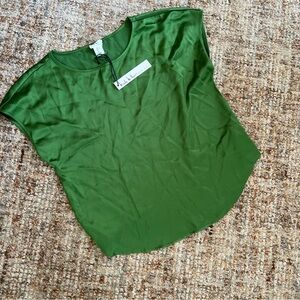NWT Green Satin Blouse - Nicole Miller - Size L